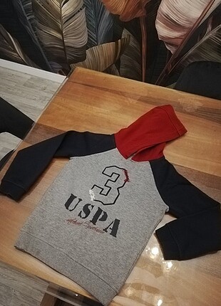 Us polo orjinal 8-9 yaş erkek çocuk sweatshirt. 