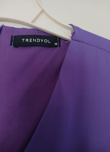 Trendyol & Milla Mor kısa elbise 