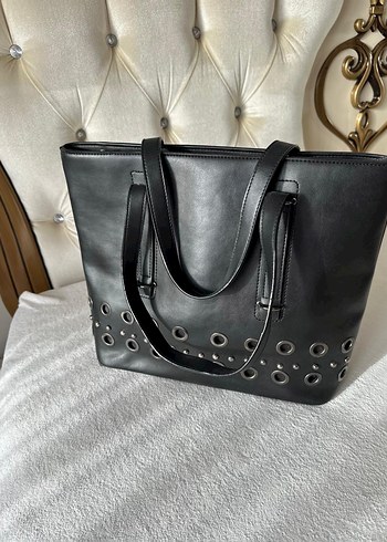 Siyah Deri Gotik Tokalı Kadın Çanta - Görsel 2