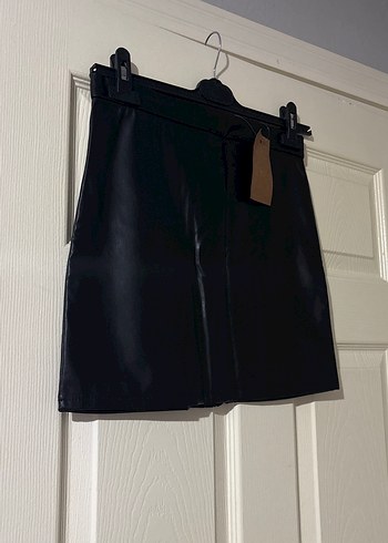 Siyah Deri Kemerli Mini Etek - Görsel 3