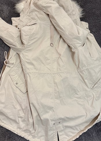 Bershka Kadın Beyaz Peluş Detaylı Midi Mont - Görsel 7