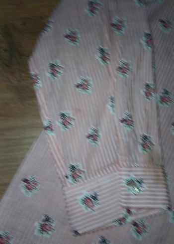 Pembe Çiçek Desenli Uzun Kollu Gömlek - Görsel 5