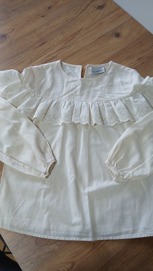 Kız Çocuk Beyaz Pamuklu Fırfırlı Bluz - Görsel 2