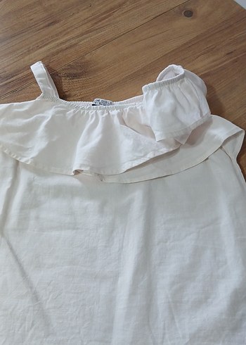 Kız Çocuk Beyaz Keten Fırfırlı Bluz - Görsel 4