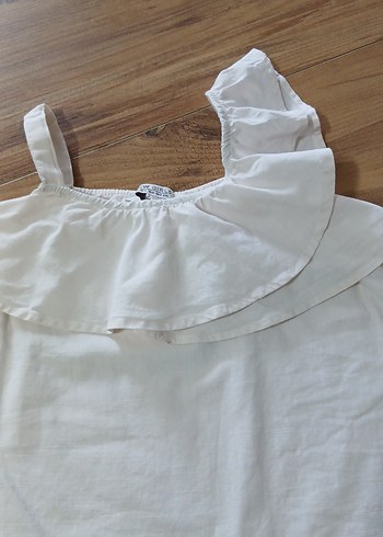Kız Çocuk Beyaz Keten Fırfırlı Bluz - Görsel 2