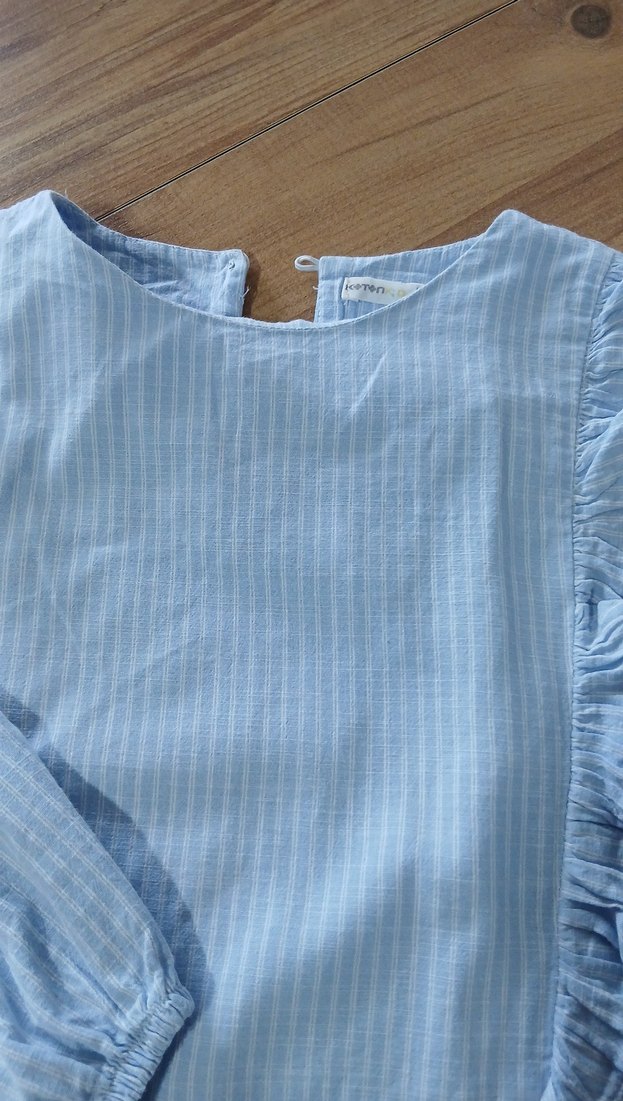 Kız Çocuk Mavi Keten Fırfırlı Bluz - Görsel 3