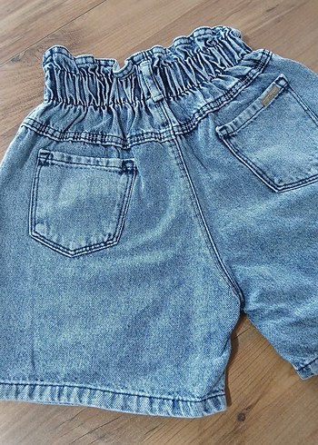 Düğmeli Loose Fit Mini Denim Şort - Görsel 4