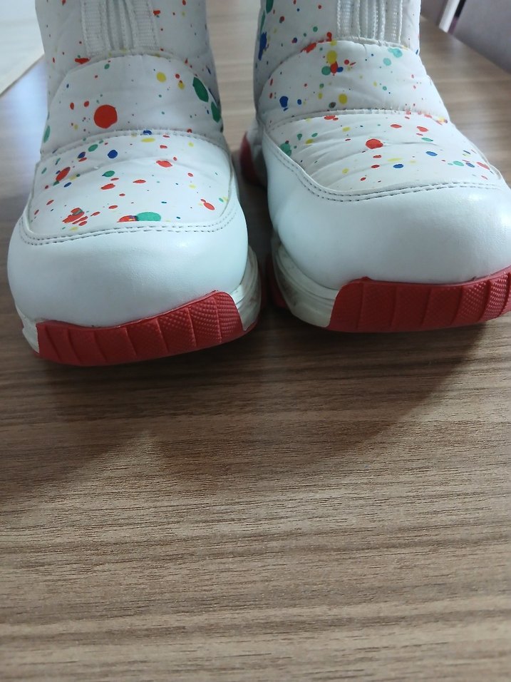 Renkli Baskılı Kız Çocuk Botları - Görsel 4