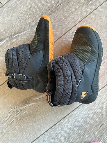 Adidas Adidas bot