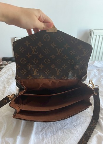 Louis Vuitton LV askılı çanta