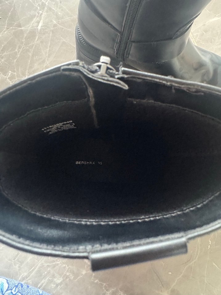 Tokalı Siyah Deri Goth Botlar - Görsel 2