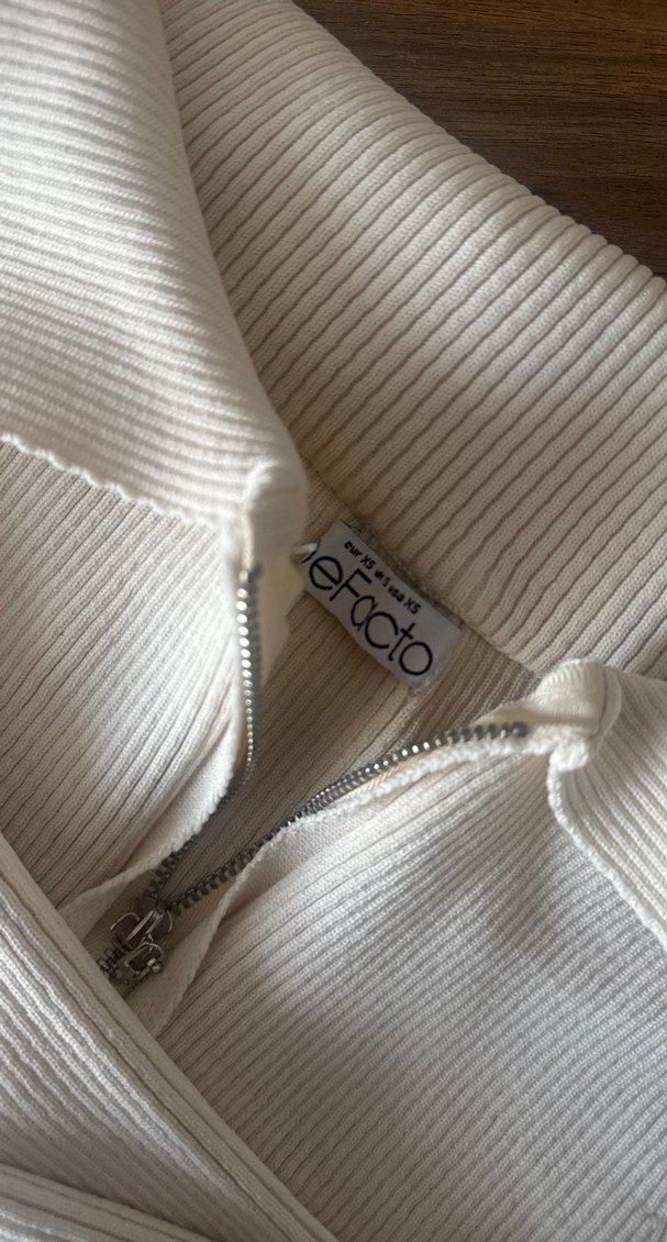 Fermuarlı Beyaz Kadın Pamuklu Kazak - Görsel 2