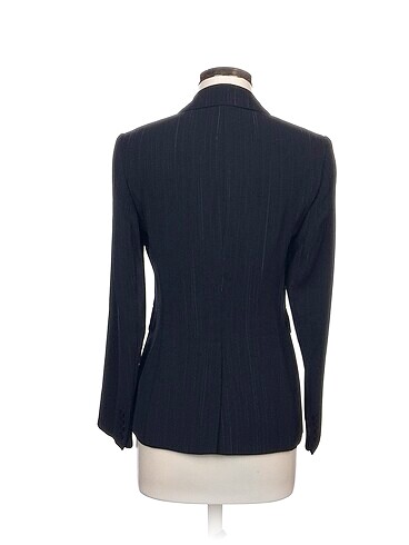 38 Beden ipekyol Blazer %70 İndirimli.