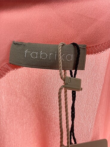 38 Beden çeşitli Renk Fabrika Bluz %70 İndirimli.