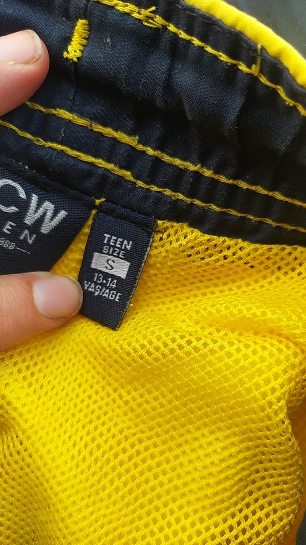 Sarı Kemerli Mini Erkek Deniz Şortu - Görsel 2