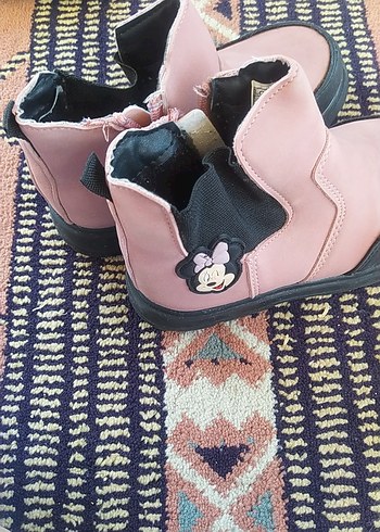 Kız Çocuk Pembe Lastik Botlar Minnie İşlemeli