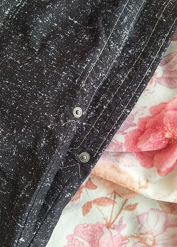 Diğer Gri Batik Desenli Kadın Denim Pantolon