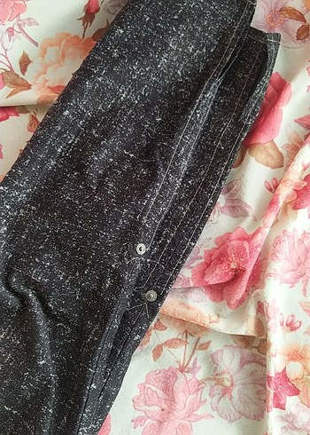 38 Beden Gri Batik Desenli Kadın Denim Pantolon