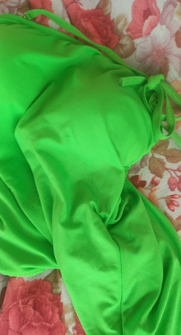 Yeşil İnce Askılı Kadın Mayo - Görsel 4