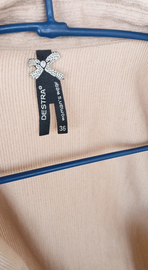 Düğmeli Bej Keten Kadın Gömlek - Görsel 3