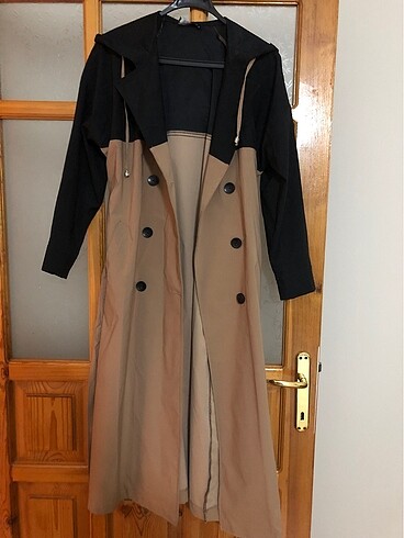 Zara Camel trençkot