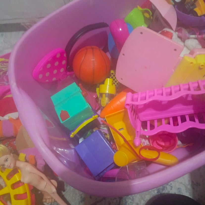Pembe Renkli Çocuk Oyuncaklar kutusuyla beraber kapgı mevcut - Görsel 4