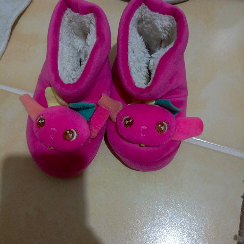 Kızlar için Beyaz Nakışlı Sıcak Ev Terliği - Görsel 5