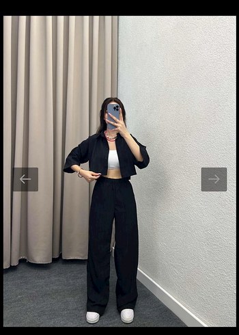 Zara Siyah Gofre Gömlekli Takım