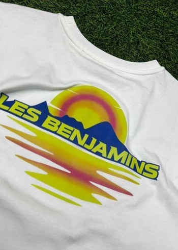 Les Benjamins Renkli Baskılı Kadın Tişört