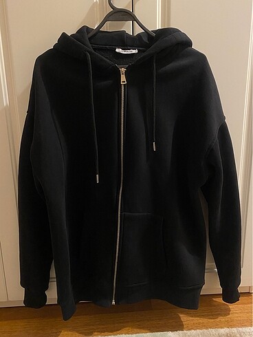 Siyah Fermuarlı Sweatshirt