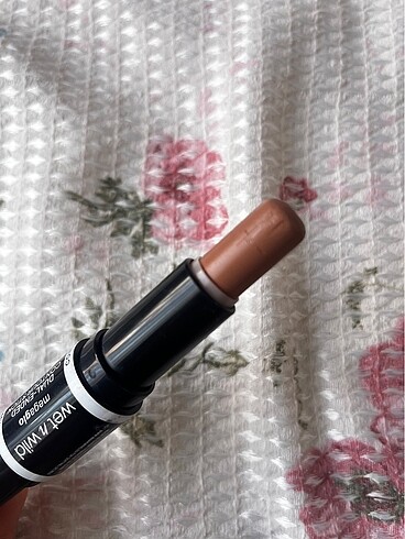  Beden Wet n wild kontür stick