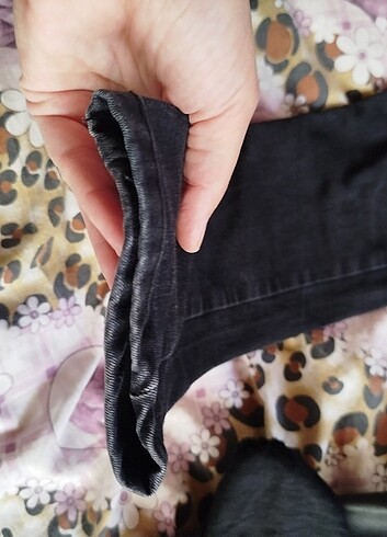 33 Beden siyah Renk Pantolon