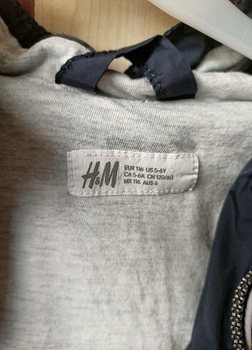 H&M H&M yağmurluk 