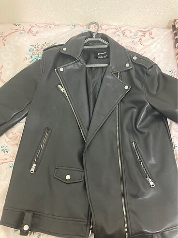 stradivarius deri ceket oversize m beden
