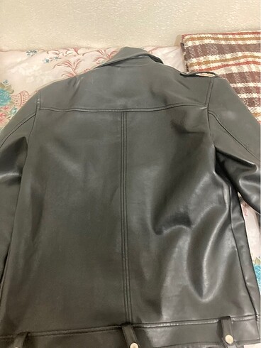 Stradivarius stradivarius deri ceket oversize m beden