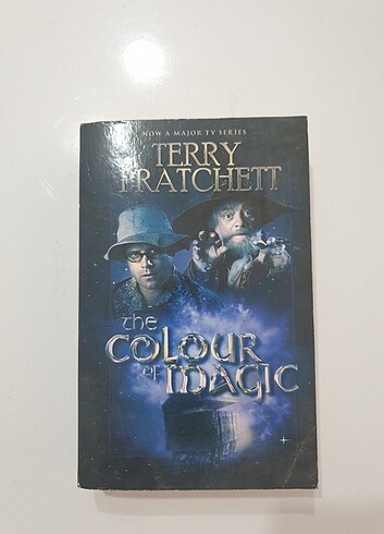 Terry Pratchett - the colour of magic