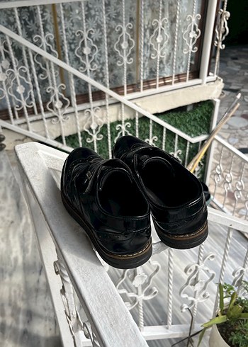 Parlak Siyah Tokalı Erkek Çocuk Ayakkabı - Görsel 4