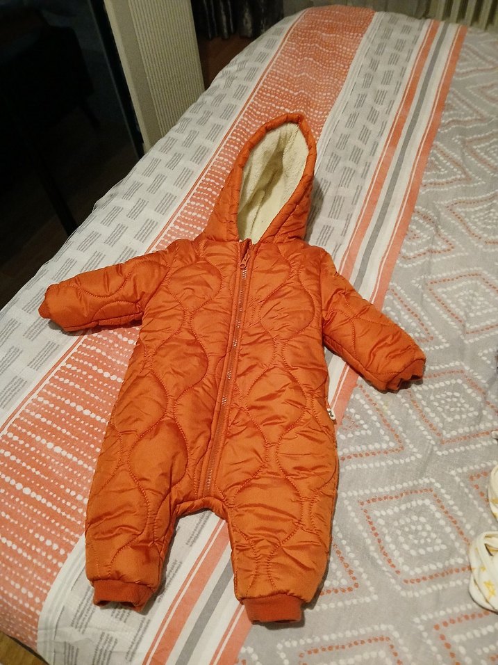 Kız Bebek Turuncu Kürklü Tulumu - Görsel 2