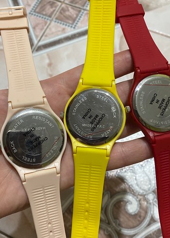 Beden çeşitli Renk Renkli Minimalist Kadın Saatleri