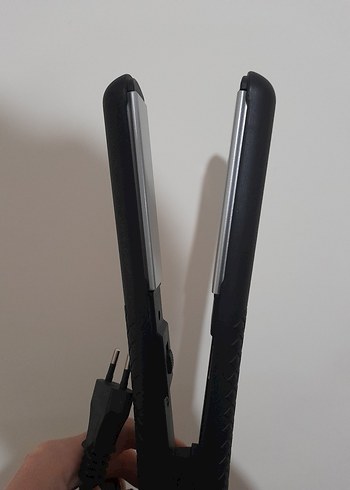 Fakir Siyah Saç Düzleştirici - Görsel 4