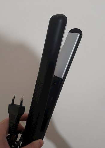 Fakir Siyah Saç Düzleştirici - Görsel 3