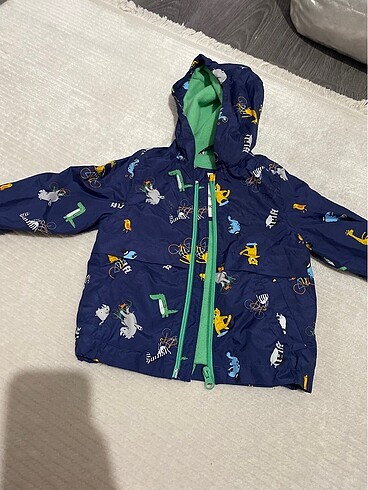 Erkek bebek yağmurluk