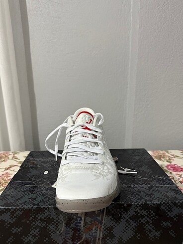 40 Beden beyaz Renk Nike spor ayakkabı