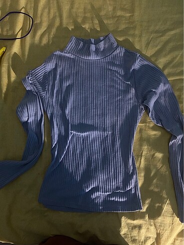 H&M Kazak