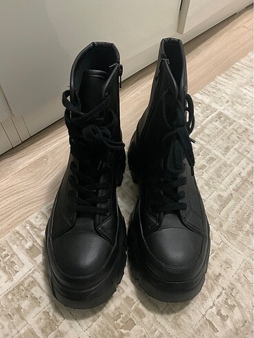 Zara 38