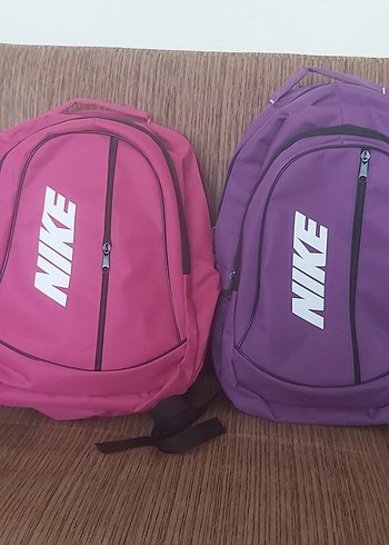 Beden Pembe Nike Çocuk Okul Çantası