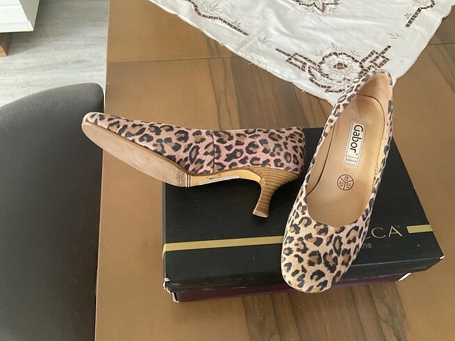 Gabor Hiç kullanılmamış leopar desenli ayakkabı