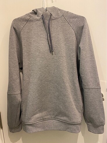 Kapüşonlu Sweatshirt
