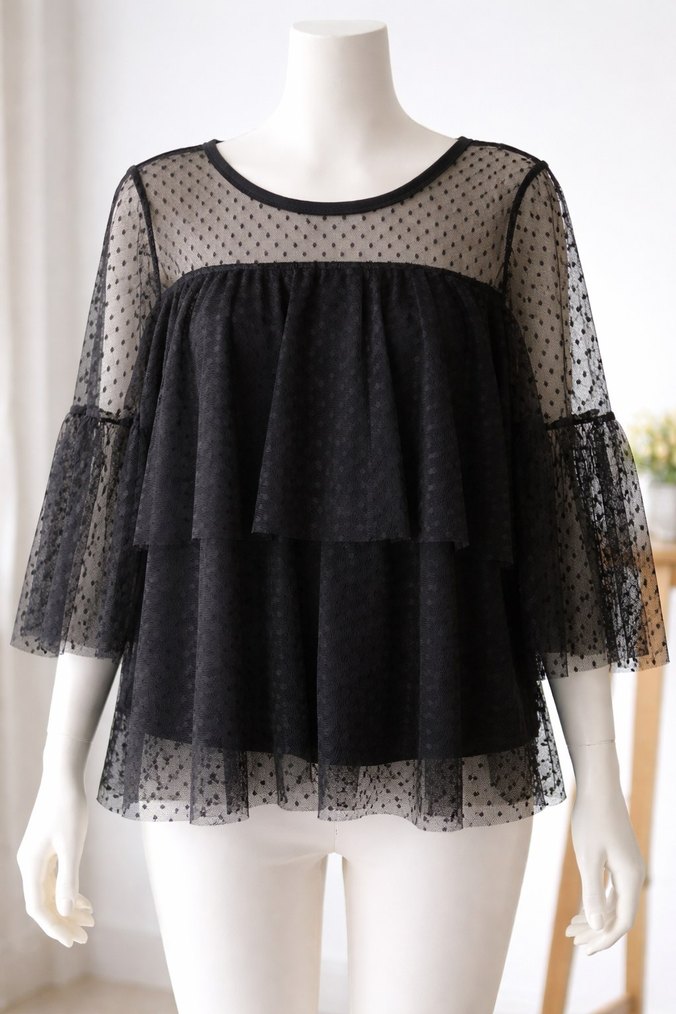 Siyah Dantel Detaylı Gotik Bluz - Görsel 2