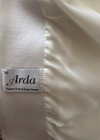 Kadın Beyaz Fermuarlı Midi Ceket - Görsel 3